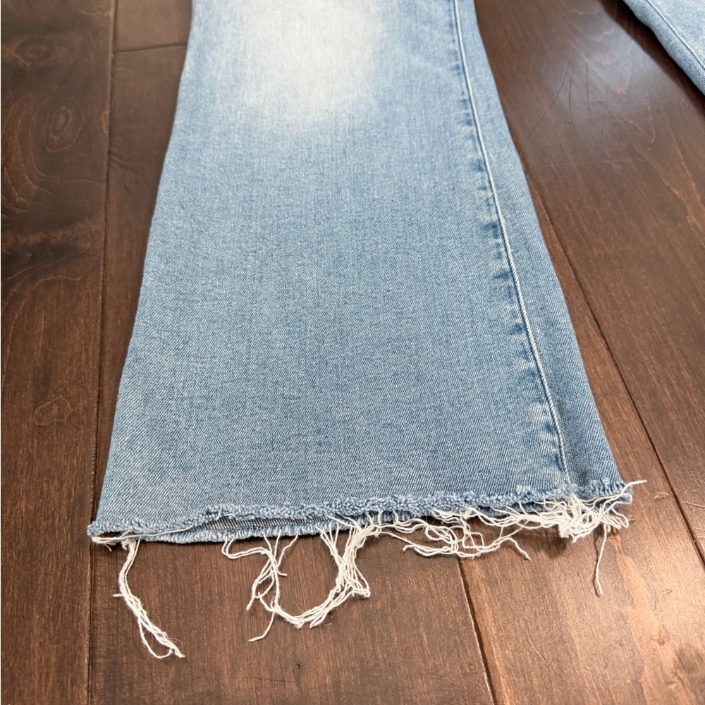 Madewell Mid-Rise Kick Out Jeans Size 30 Light Wash Raw Hem Ankle - Picture 6 of 15